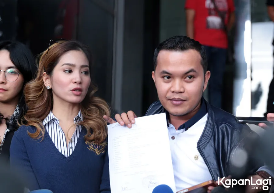 Bunga Zainal lapor polisi atas kasus penyalahgunaan foto © KapanLagi.com®/Bayu Herdianto
