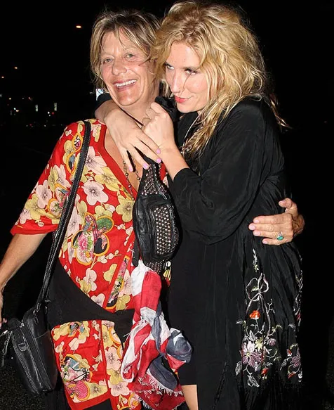 Kesha dan ibunya @foto: thesun.co.uk