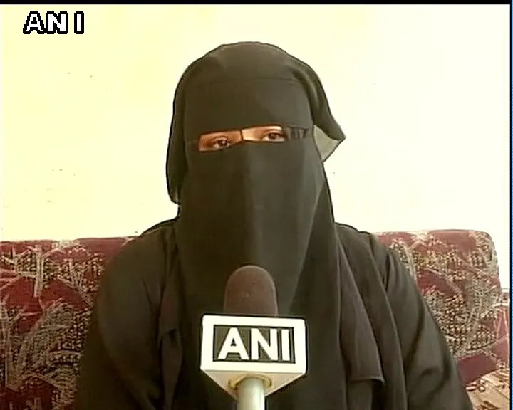 Menurut Mehreen Noor, perceraian yang dilakukan suaminya via aplikasi chatting tidak sah © twitter.com/ANI_News