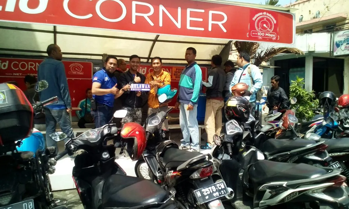 Di Malang, terdapat aksi #NebengMalang yang memiliki misi untuk memberi tumpangan warga yang kesusahan mendapatkan angkutan umum © twitter.com/reportaseMLG