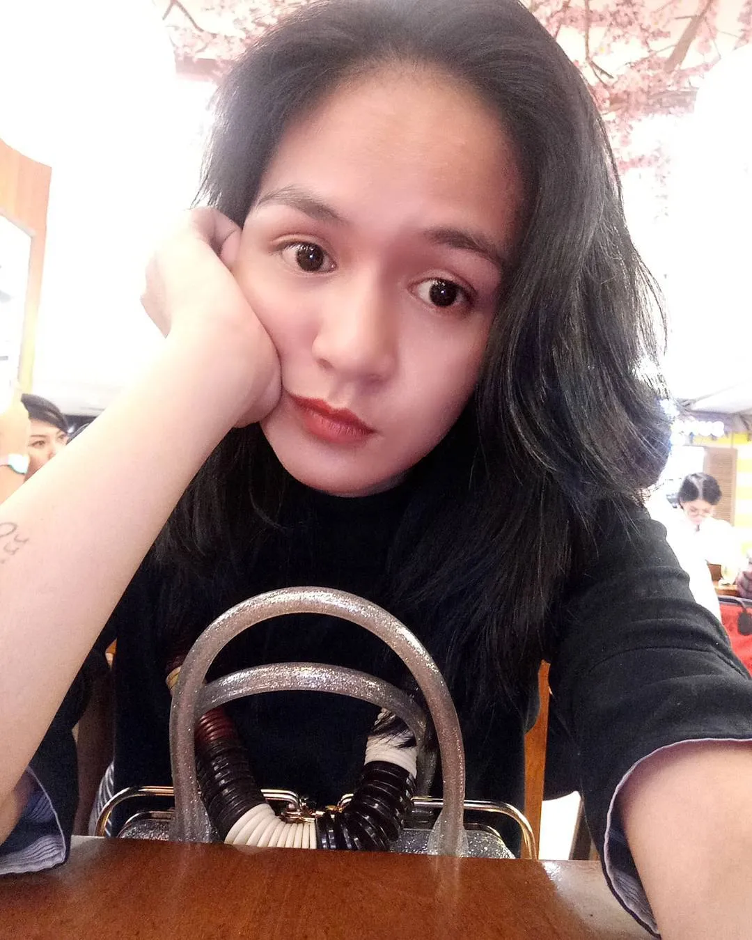 Tato Chaca sekarang kelihatan ©instagram/chacaa22