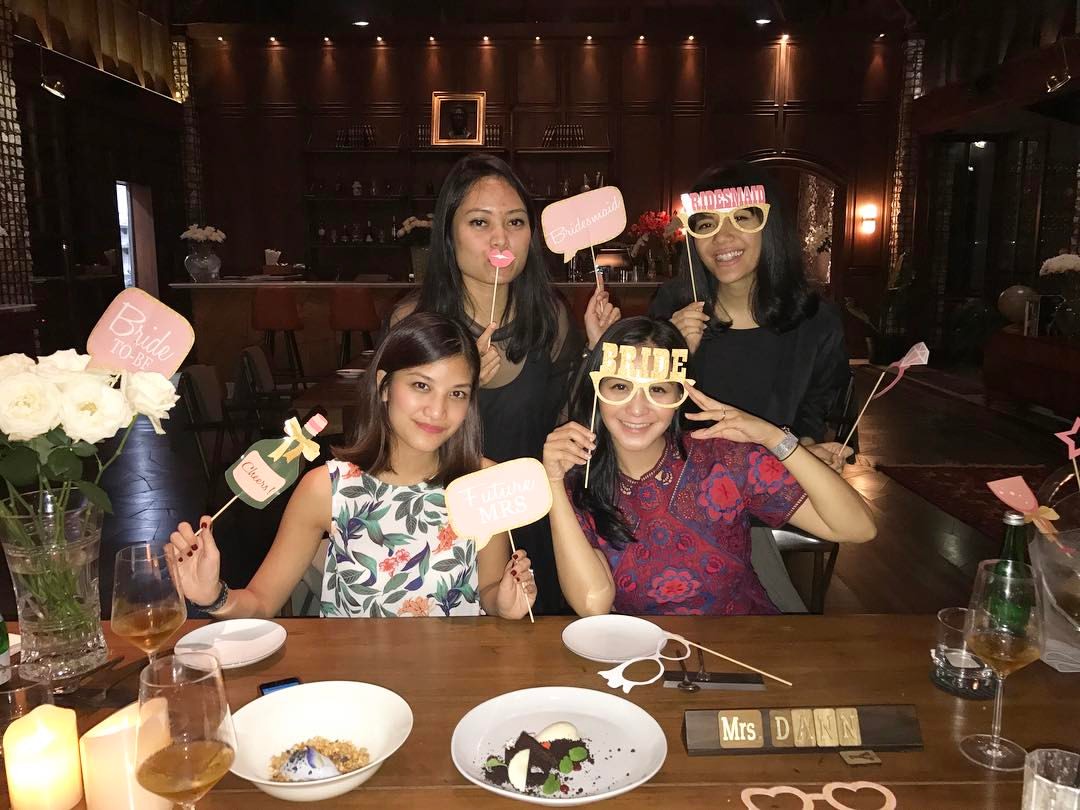 FOTO Pesta Bridal Shower Caca Tengker Adik Nagita Slavina