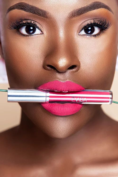 Ilustrasi Lipstick Pink. (foto: Pinterest/Evada Beauty.