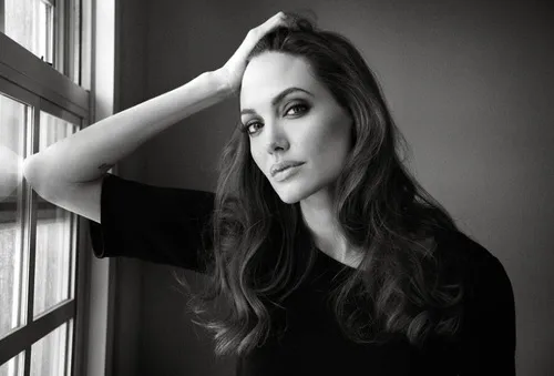 Angelina Jolie