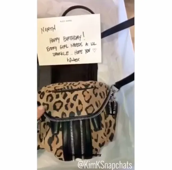 Tas pemberian Alexander Wang untuk si kecil North West. ? Instagram.com/kimkardashian