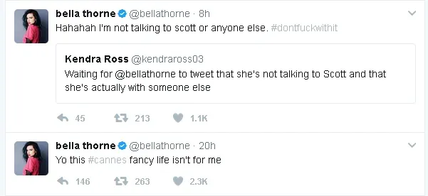 Bella jawab pertanyaan netizen soal Scott © Twitter.com/bellathorne