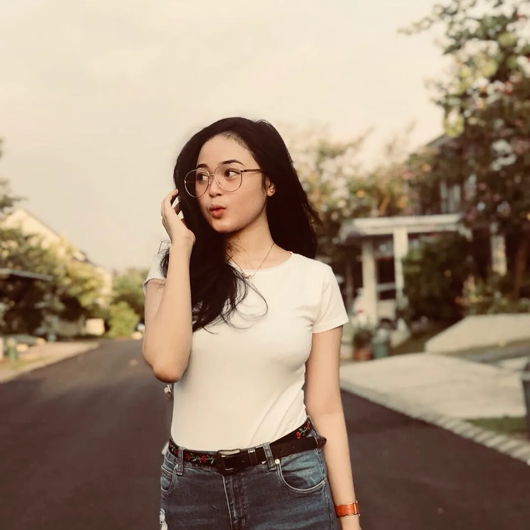 Cecil dapat dukungan penuh dari Limbad @ instagram.com/cecillimbad