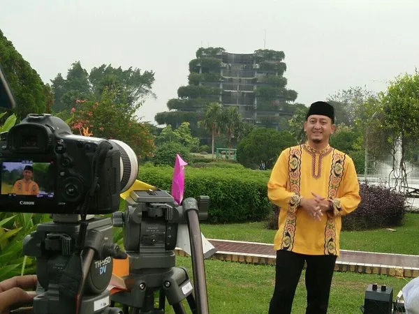 Zacky Mirza mengungkap berbagai kesalahan sang istri hingga ia berniat menceraikan. ©twitter.com/zackymirza_