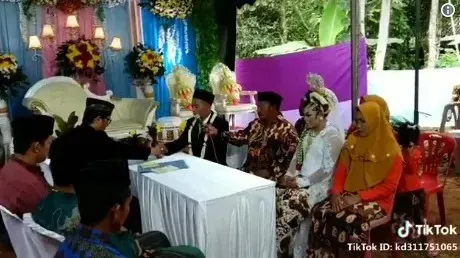 Pernikahan © Twitter