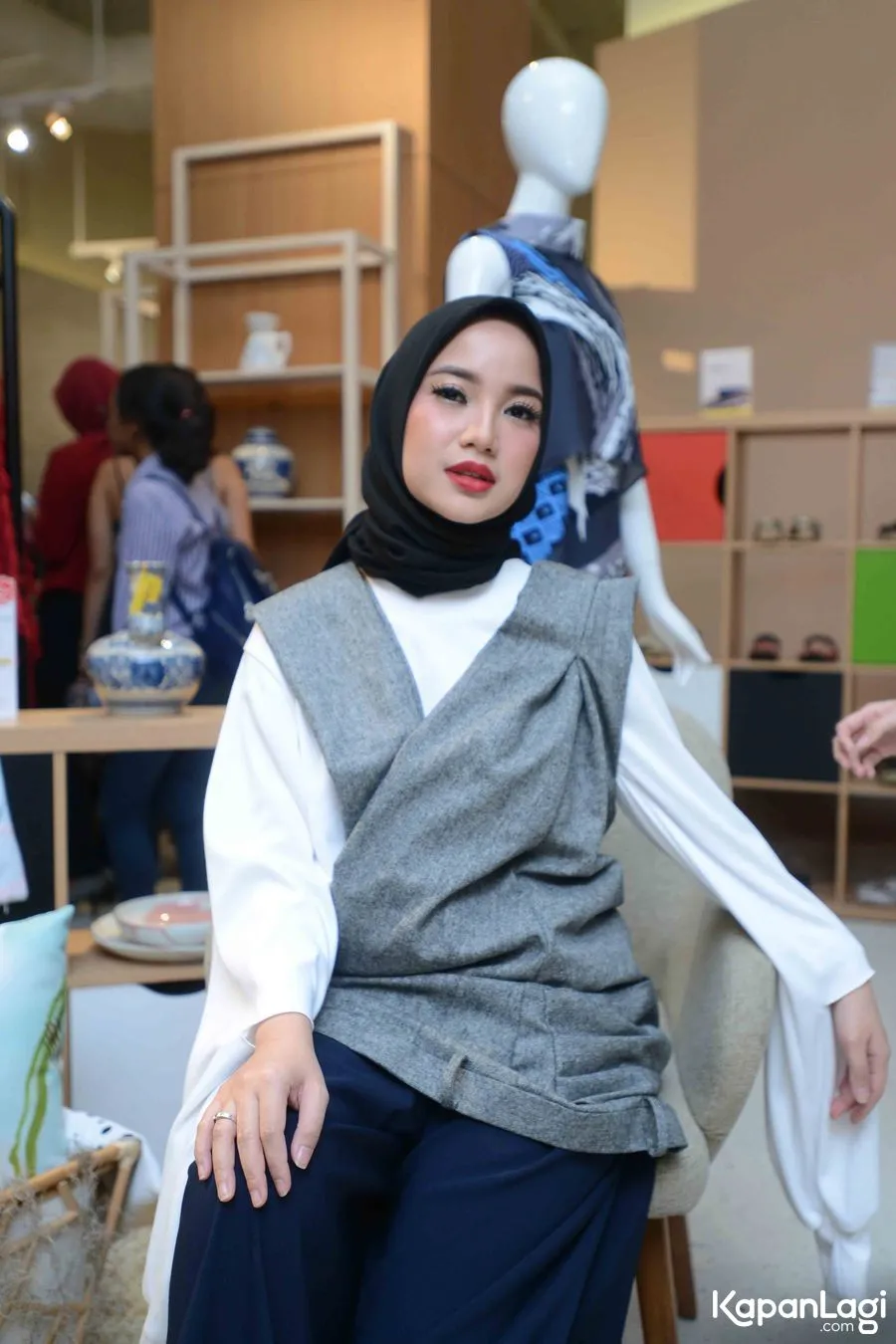 Chacha mengaku tak tahu alasan Jedar pindah ke Amerika © KapanLagi.com®/Bayu Herdianto