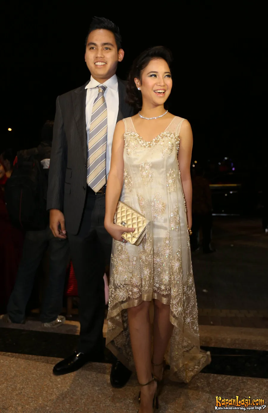 Chacha Frederica kenalkan pacar baru. @KapanLagi.com®