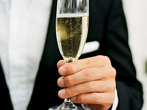 Ilustrasi Champagne © Southernliving