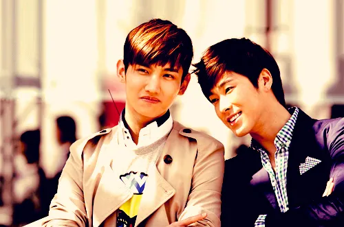 Hanya bersama maknae Changmin, TVXQ kini tinggal menyisakan 2 orang ©favim.com