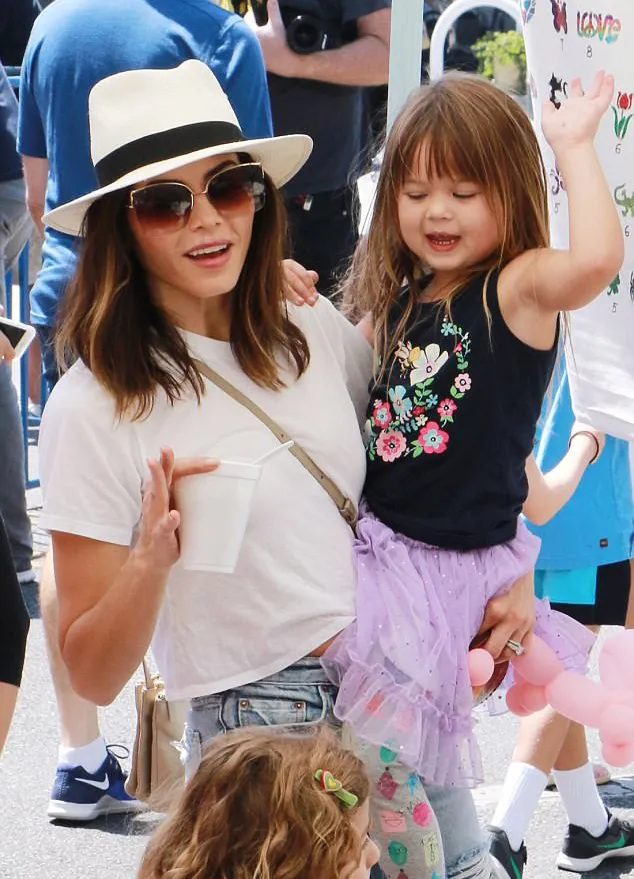 Si kecil Everly kini sudah 4 tahun! © dailymail.co.uk