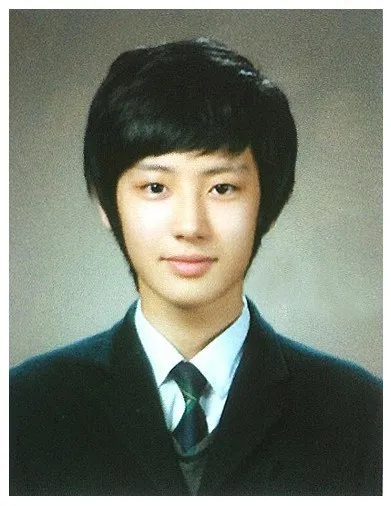 Inilah wajah Chanyeol ketika masih belum debut © Nate Pann