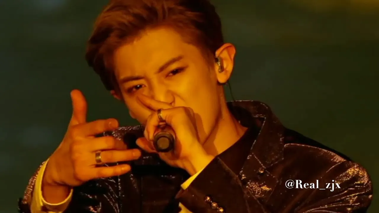 Saat Chanyeol ngerap © SMTOWN
