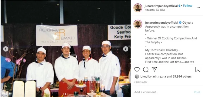 Foto Masa Muda Bersama Temannya