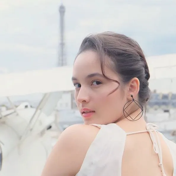 Chelsea Islan sering dipilih beberapa produk ternama untuk jadi brand ambassador mereka. /©instagram.com/chelseaislan