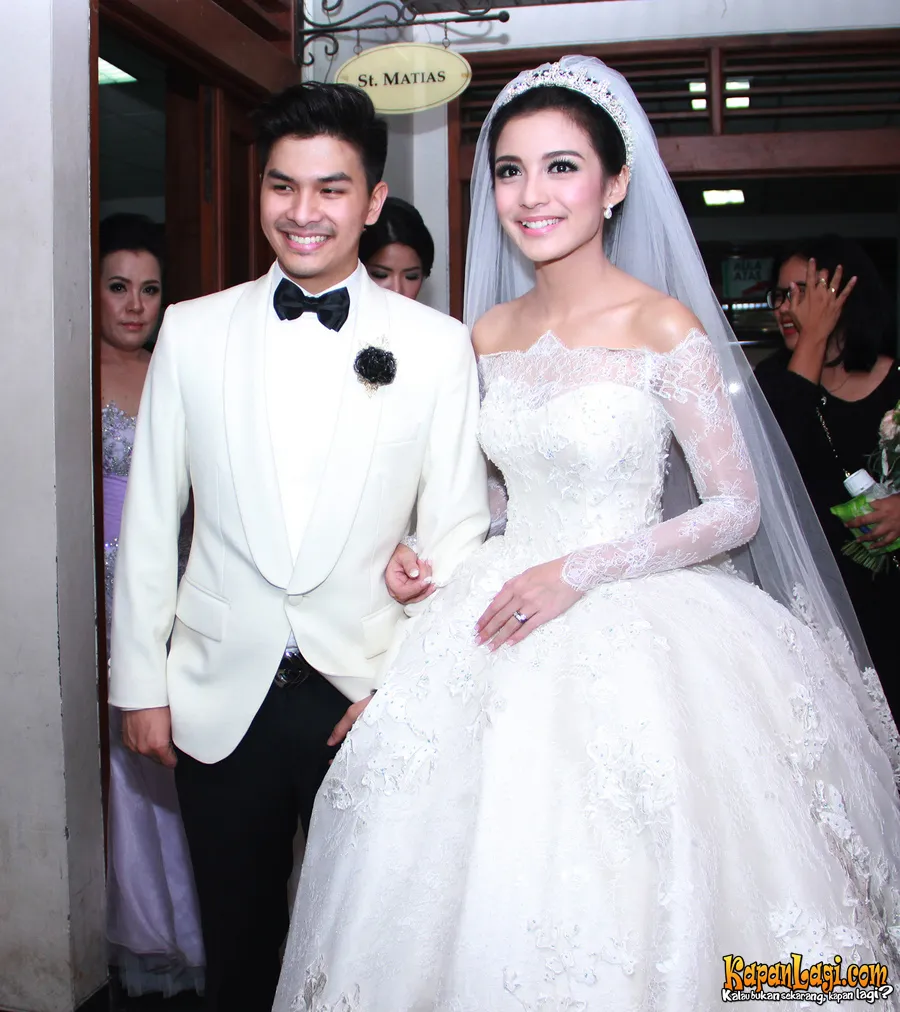 Chelsea Olivia dan Glenn Alinskie, gelar resepsi di Hotel Mulia, Senayan, Sabtu (03/10). ©KapanLagi.com/Muhammad Akrom Sukarya