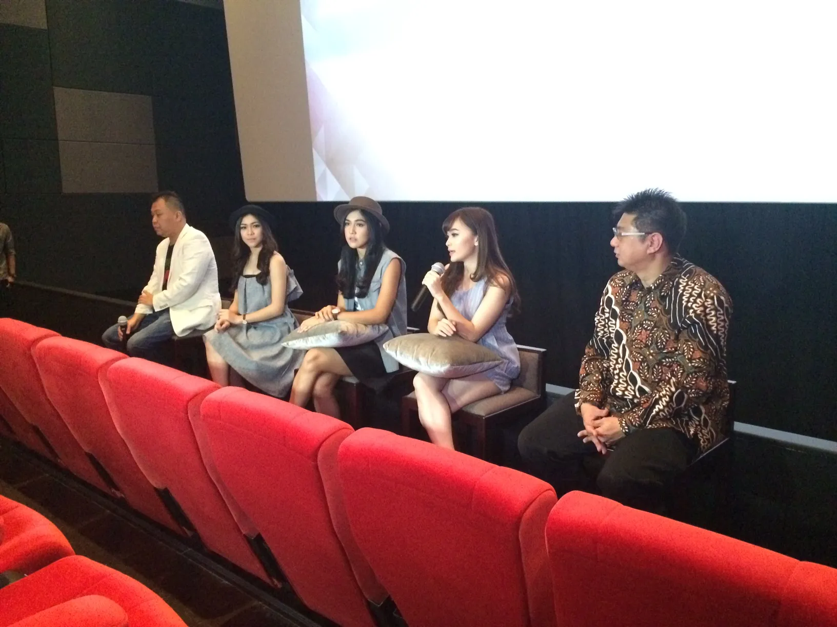 Ingin kembali dengan formasi 9 orang, Cherry Belle siap menggelar audisi member baru © KapanLagi.com/Hendra Gunawan