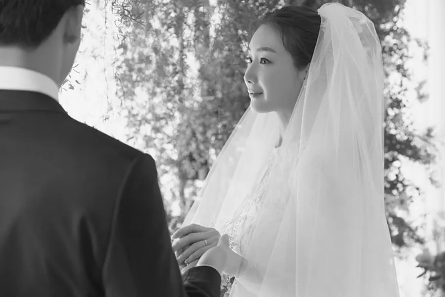 Choi Ji Woo masih rahasiakan identitas suaminya © YG Entertainment