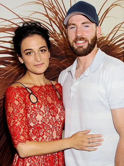 Chris Evans & Jenny Slate © People