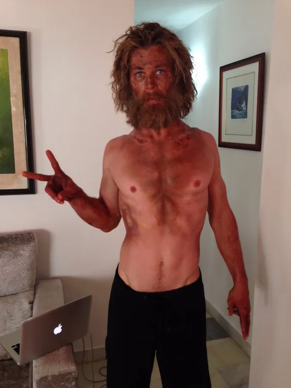 Chris Hemsworth tak menyarankan siapapun melakukan diet sepertinya © twitter.com/chrishemsworth