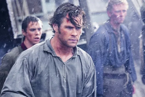 Chris Hemsworth dalam IN THE HEART OF THE SEA © aceshowbiz.com