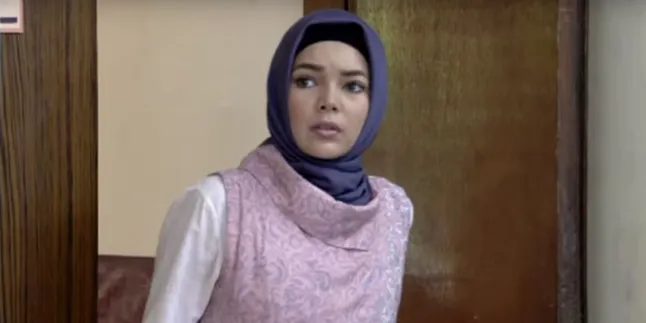 CATATAN HATI SEORANG ISTRI  2 eps. 01 © Sinemart Indonesia