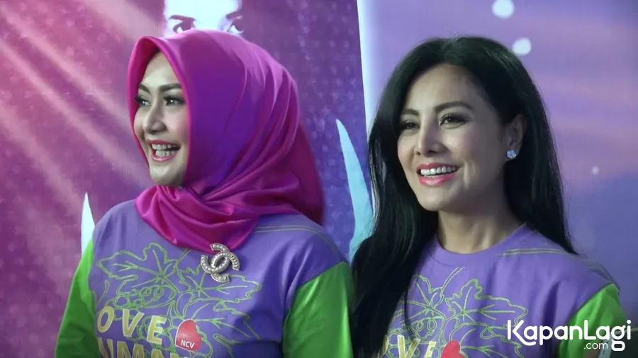 Alami masalah cukup berat, Cici dan Edies saling support/©KapanLagi.com®/VJ James
