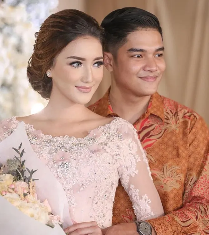 Erica dan Deryl telah berpacaran 6 tahun lamanya (credit : instagram.com/ericaputrii)