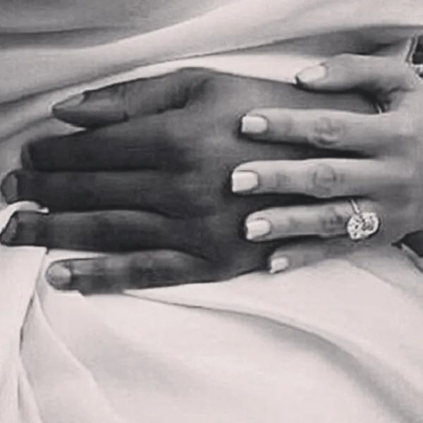 Cincin pernikahan Kim Kardashian @ eonline.com