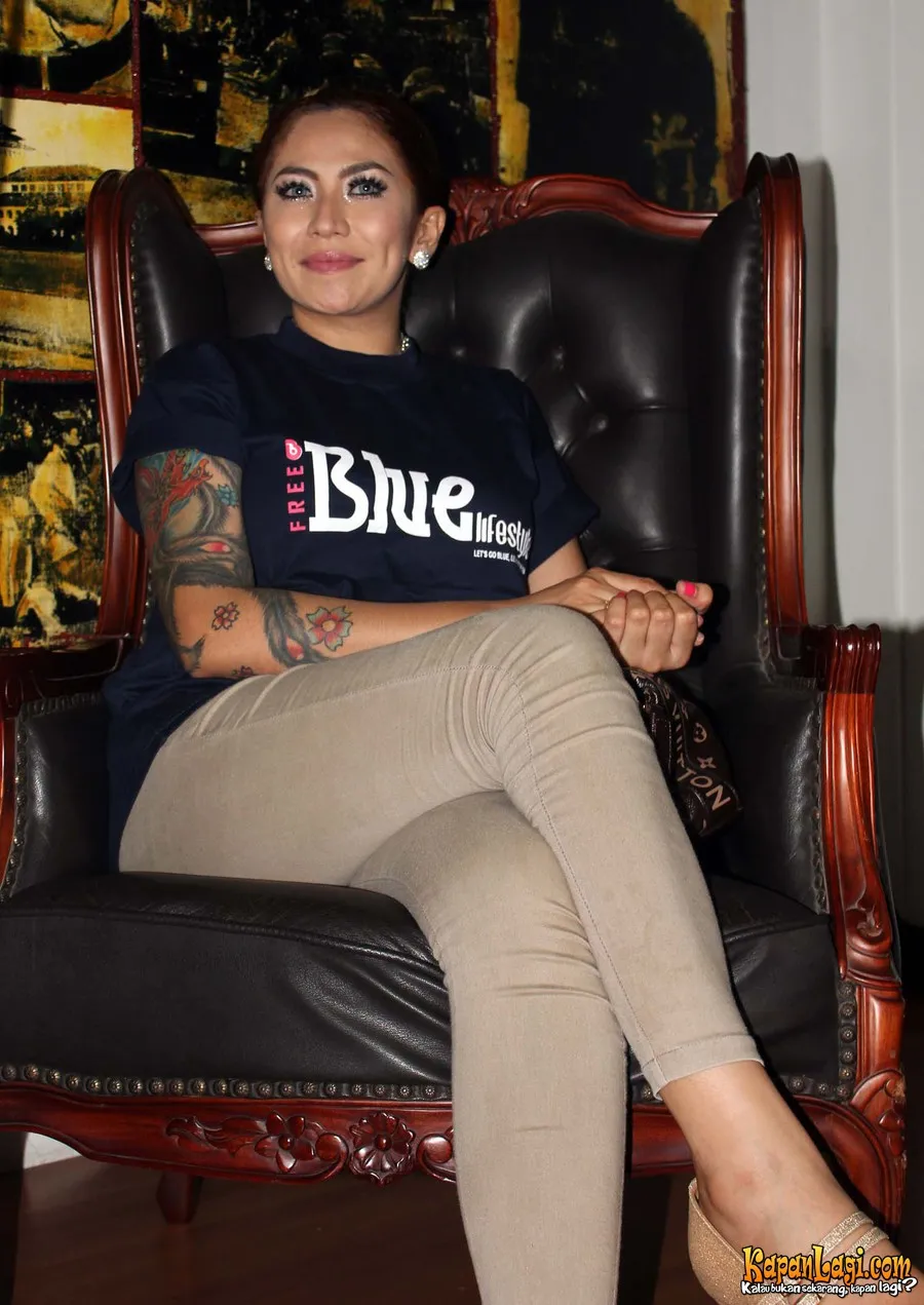 Cinta Penelope Pernah Pakai Tato
