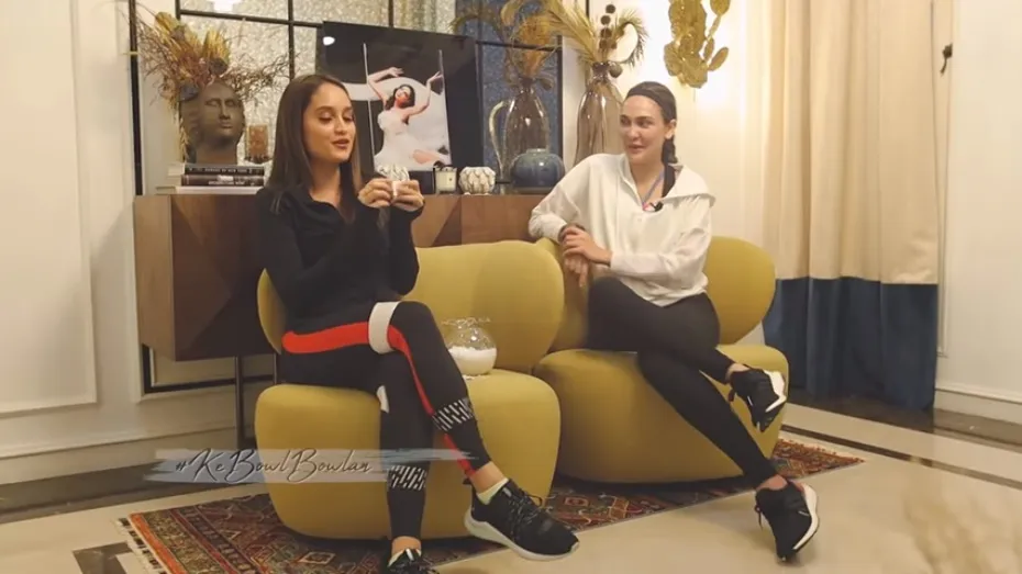 credit: youtube.com/Luna Maya