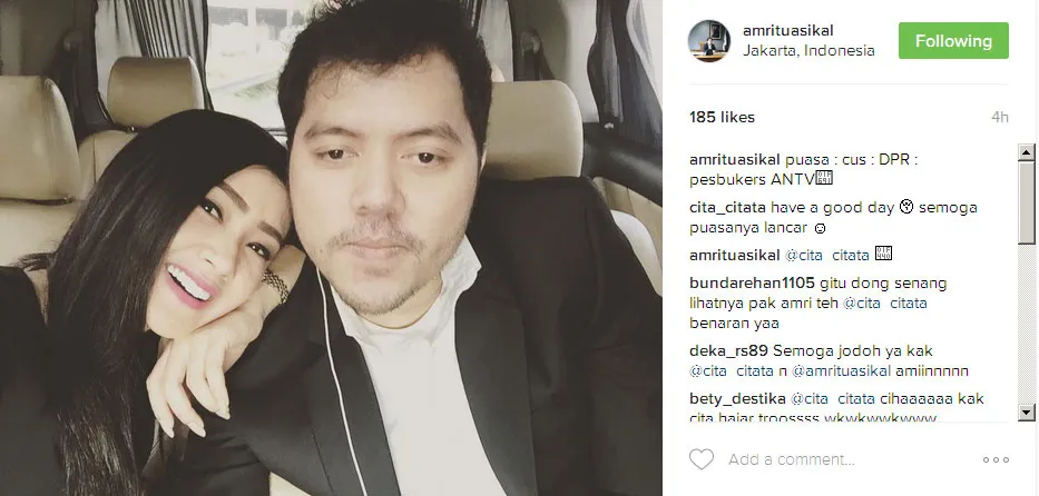 Cita Citata dan Amri mesra di mobil © Instagram.com/amrituasikal