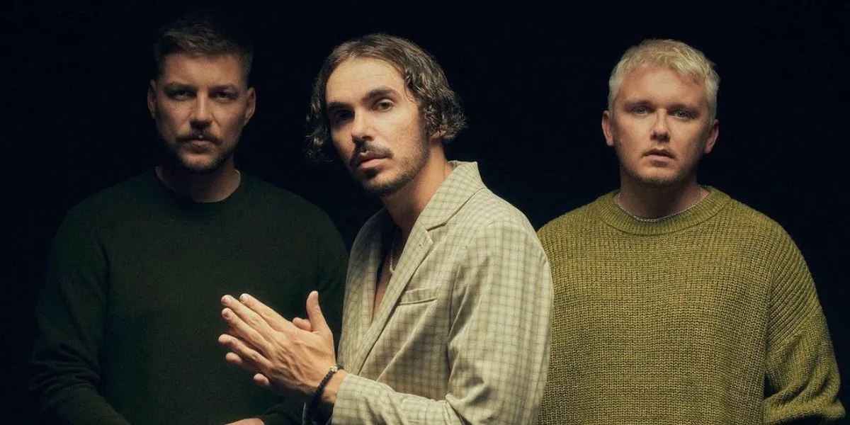 ClockClock - Someone Else