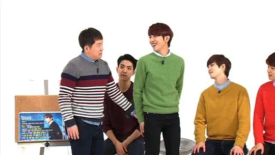 CN Blue saat menjadi bintang tamu dalam MBC Weekly Idol @soompi.com