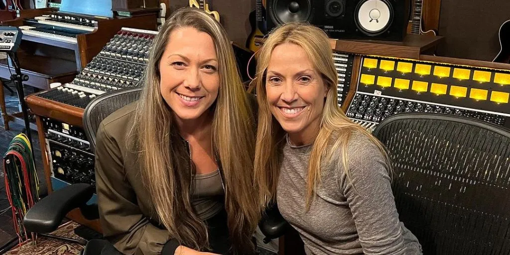 Colbie Caillat (ft. Sheryl Crow) - I'll Be Here