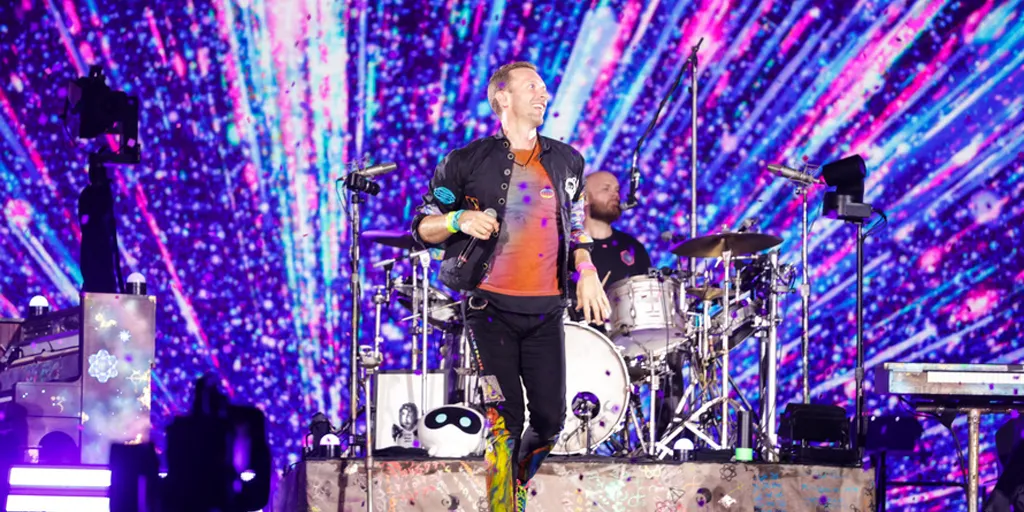 Coldplay ft Tiwa Savage, Wizkid, Danny Ocean & David Guetta - 
