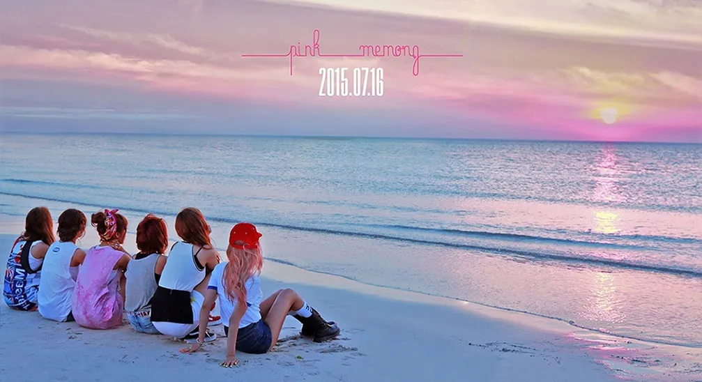 Konsep foto comeback A Pink yang dianggap mirip milik Girls Generation. ©koreaboo.com