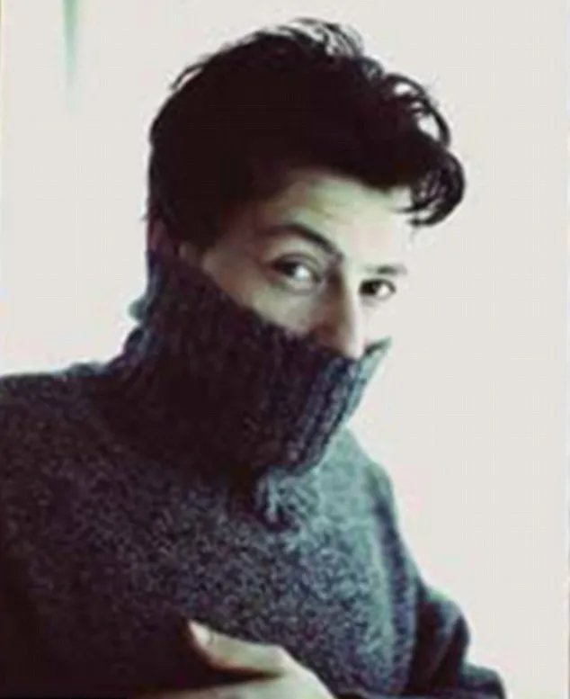 Cory Monteith @ dailymail.co.uk