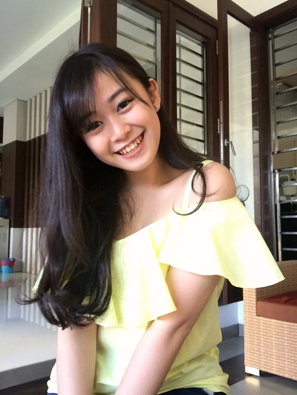 Berawal dari sekedar hobi, Crevanya mantap untuk melangkah sebagai seorang musisi © KapanLagi.com/Sahal Fadli