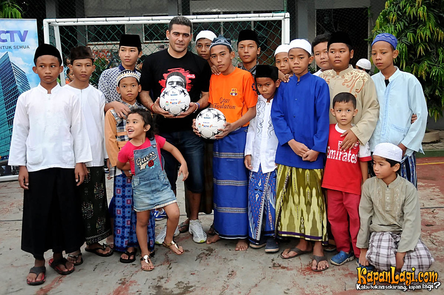 Honor belum turun, Christian Gonzales batal umroh 