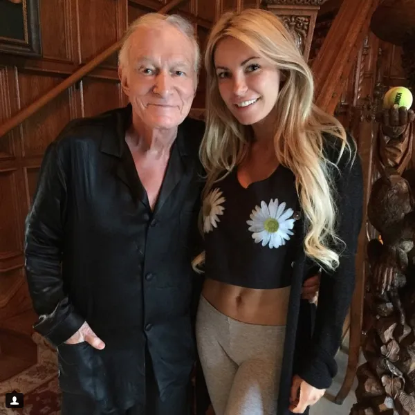 Hefner meninggalkan seorang istri cantik bernama Crystal © Istimewa