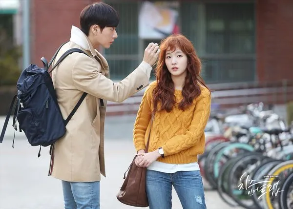 Hae Jin dan Go Eun di serial drama Cheese in the Trap