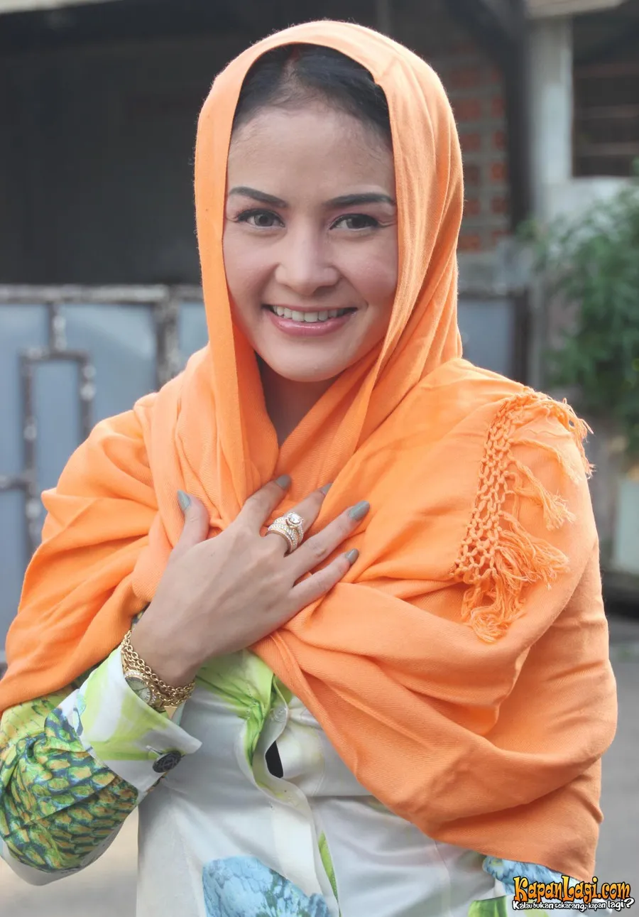 Cynthiara Alona kemalingan.