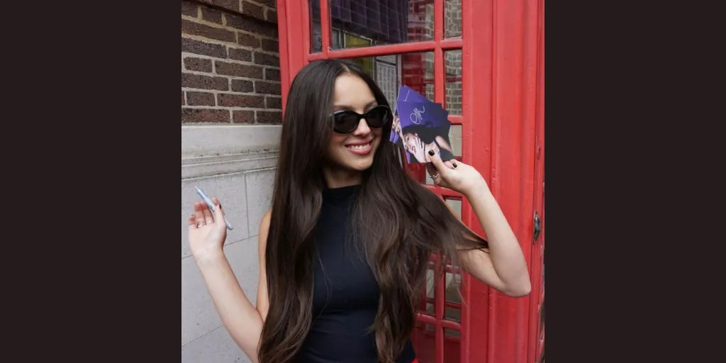 Olivia Rodrigo - all-american bitch