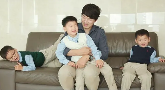 Daehan, Minguk, dan Manse yang semakin tumbuh besar tapi tetap cute dan menggemaskan. ©soompi.com