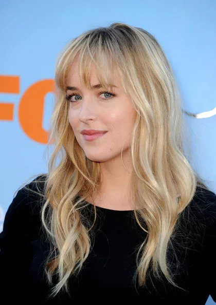 Dakota Johnson tak cocok perankan Anastasia Steele? | Foto: zimbio.com