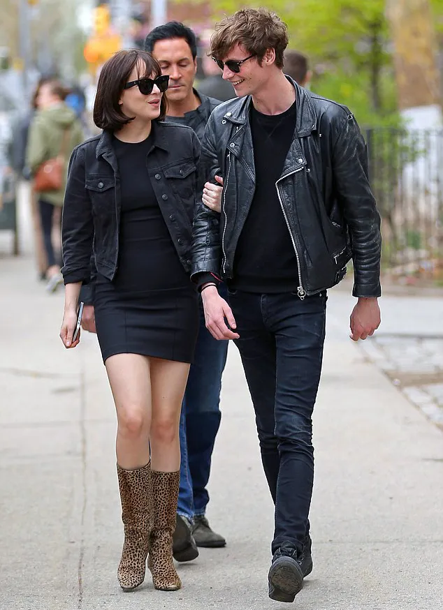 Dakota dan Matthew akhirnya balikan ©splashnews.com